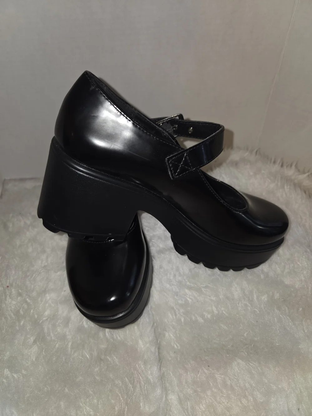 Seychelles glossy patent